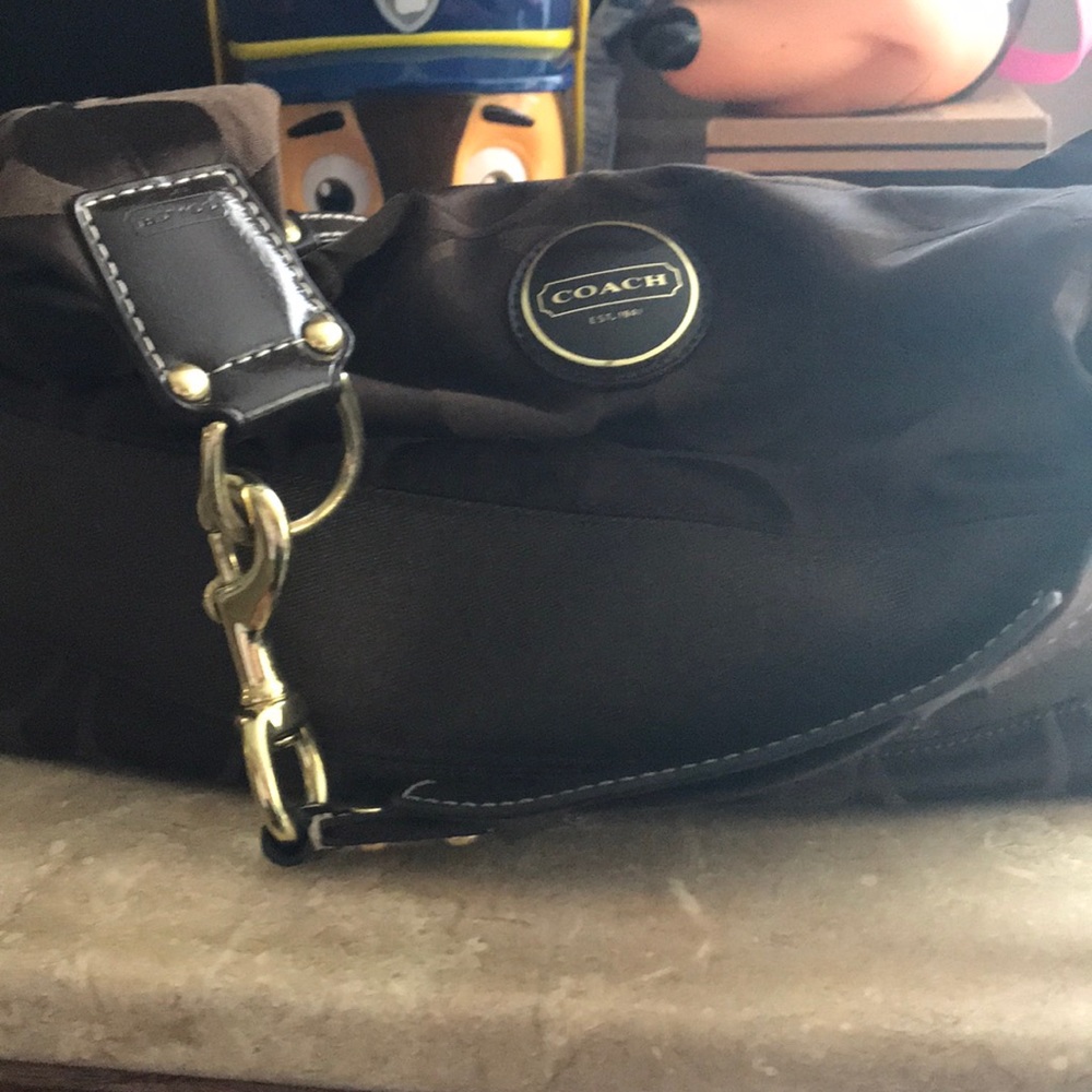 Coach Handbag - Picture 2 of 3